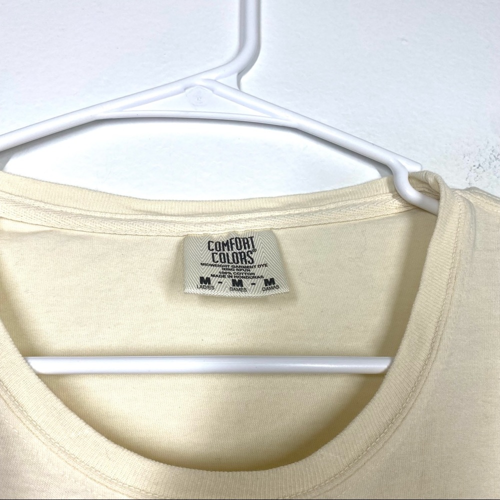 COMFORT COLORS Embroidered Floral Boho Graphic Tee Top Small - Picture 3 of 4